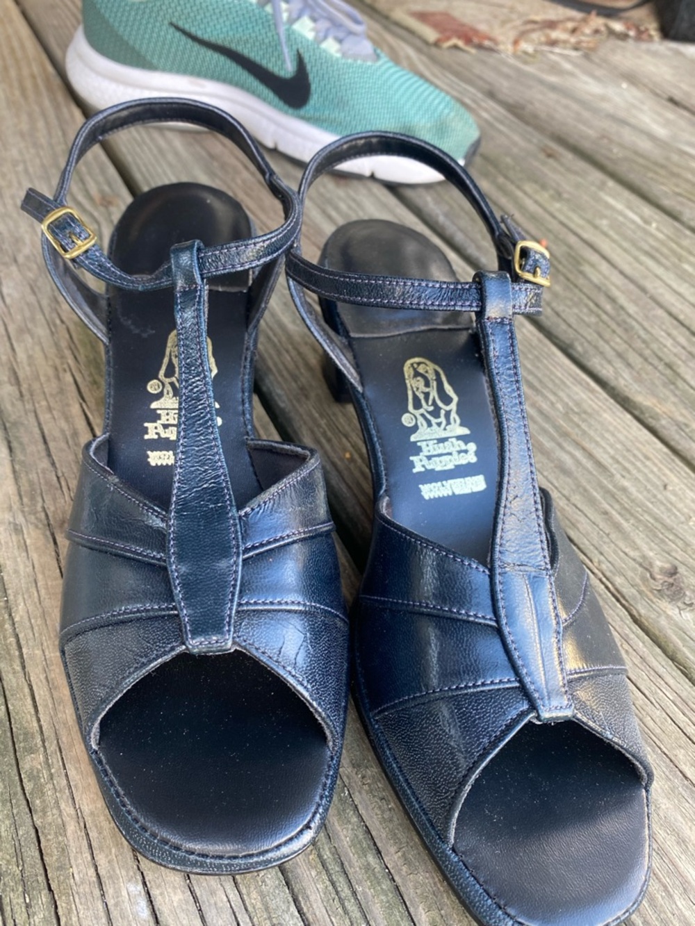 (VTG) HUSH PUPPIES- Black T-Strap Slingback Sandals NWOB